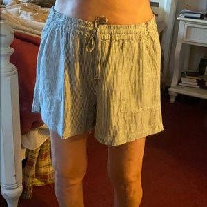 JCrew black and white drawstring shorts